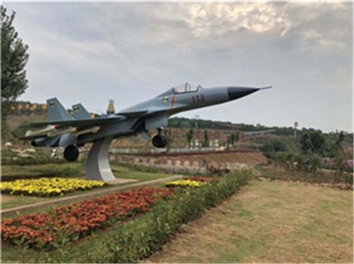 国防教育军事模型工厂 价格、直营与教育场地出租全解析