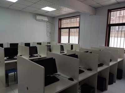 济南鲁科教育培训学校 专业电脑教室与机房出租服务